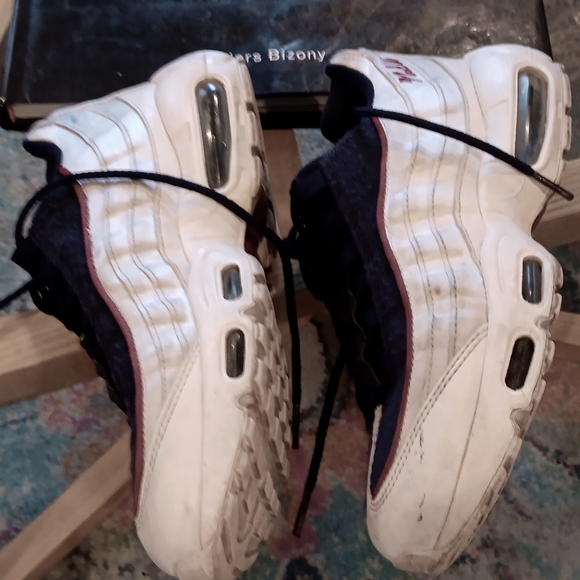 Women's Nike Air Max scoots - Picture 2 of 4